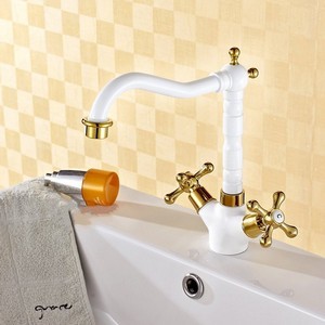 Altın Kaplama Beyaz Lavabo Armatürü