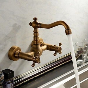 Duvardan Çıkışlı Antik Banyo Ve Mutfak Bataryası
