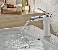 Krom Beyaz Lavabo Bataryası