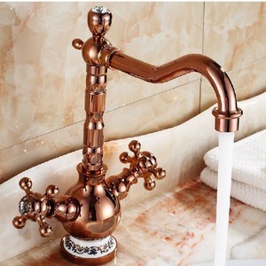 Kırmızı Altın Kaplama Banyo Armatürü