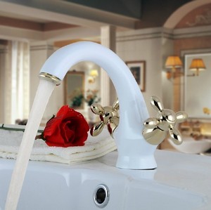 Altın Kaplama Modern Beyaz Lavabo Armatürü - Çift Kol