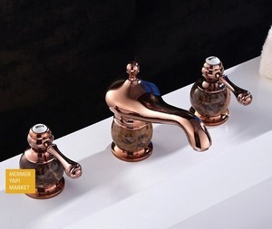 Modern Seramikli Altın Kaplama Lavabo Bataryası